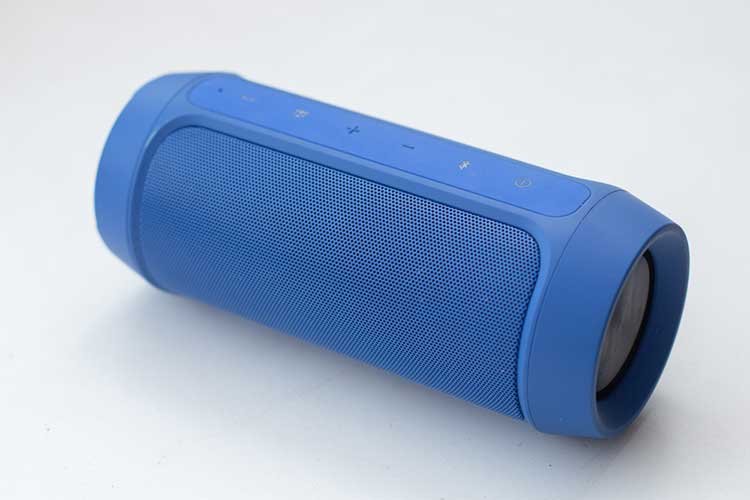 how to keep bluetooth speaker from turning off